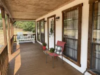 Simply Buffalo sleeps 10,  St Joe, AR- Float the middle beautiful Buffalo River