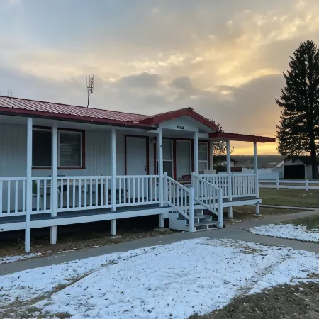 Enjoy Springtime at Bryce’s Zion House by Zion and Bryce National Parks!