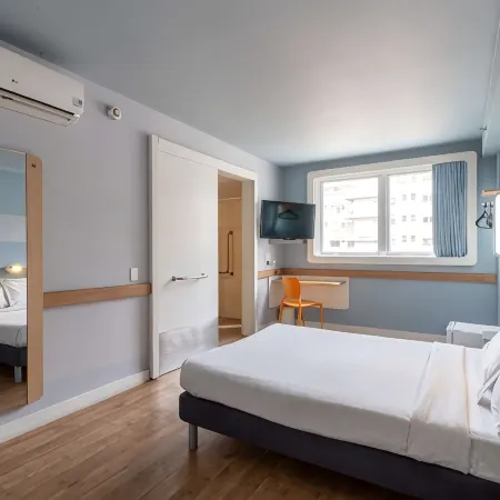Ibis Budget RJ Praia de Botafogo Отели рядом с достопримечательностью «Пляж Ботафого»