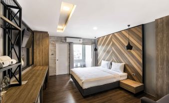 The Circle Hotel