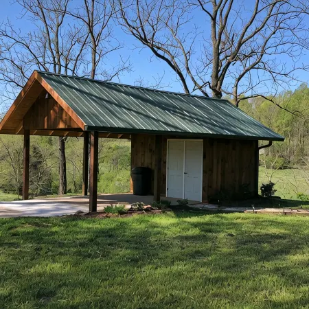 Romantic Getaway! 15 min to Lake Lure / Chimney Rock / 45 Min Blue Ridge Parkway