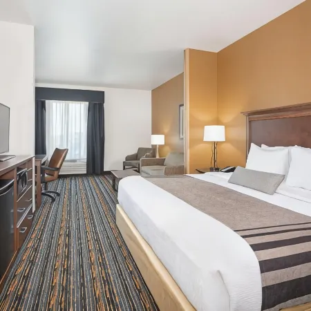 Best Western Plus Lincoln Inn Suites