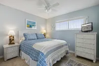 Beachfront community bliss! Steps from  ocean & rocket launches in Cocoa Beach - Condos
