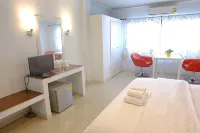 Juntima Place at Amphawa