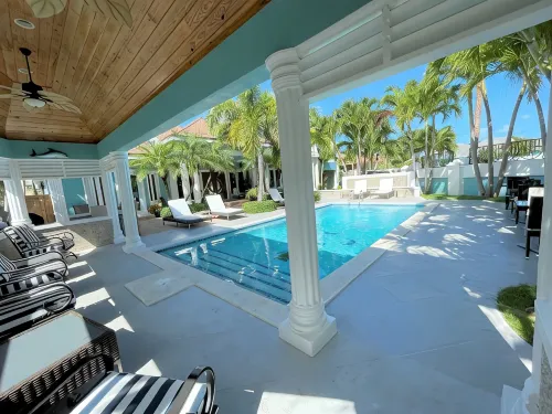 Serenity Villa - 5Br/5BA Luxury Retreat, Private Pool, 3-Minute Walk to Beach - Villas