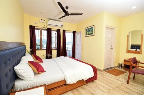 The Hook Bnb - Balcony
