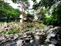 Jecheon Mountain, Vally and Me Pension - مبيت وإفطار