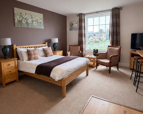 The Bell Inn Hotels in Gloucester