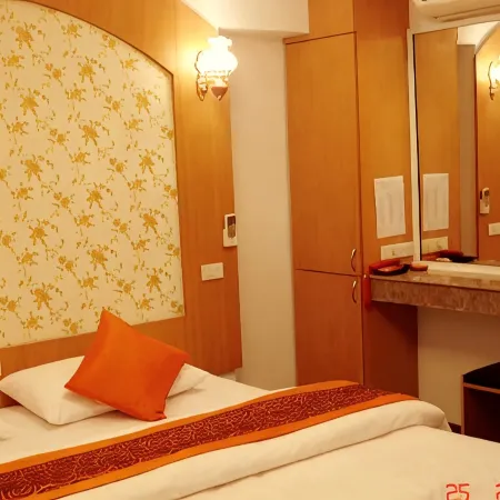 Diamond Sweet Hotel Отели рядом с достопримечательностью «Старый город»