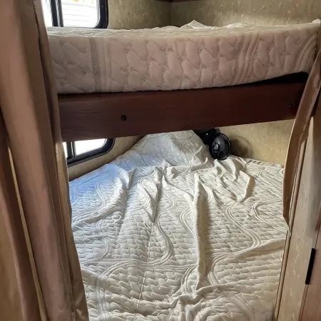 Relaxation, Privacy, Hot Tub, Pet Friendly- Kouchibouguac