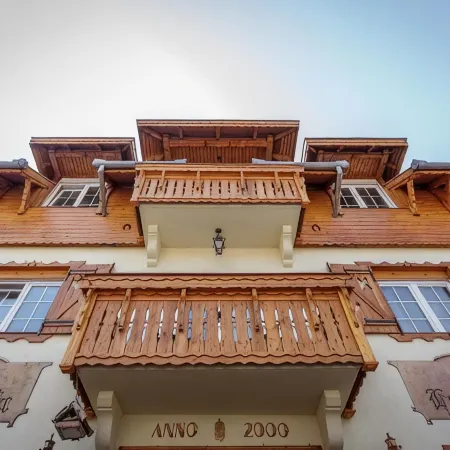 Hotel Karin Отели рядом с достопримечательностью «Руины древнего города Аквинк»
