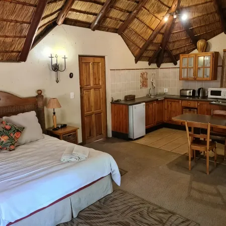 Khaya Africa Guesthouse