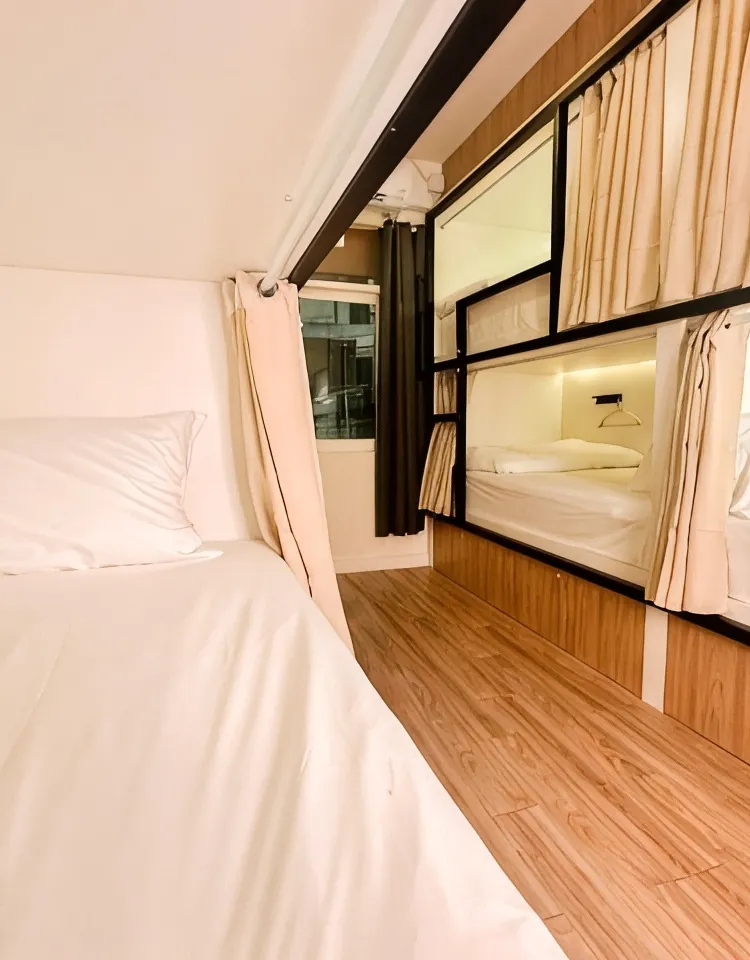 Bed in Mixed Dormitory (8 Beds) (Mixed Gender)