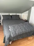 Charming 3-bedroom house with WiFi and AC in serene Sinclair