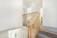 Chic Retreat Near Niagara Falls - บังกะโล