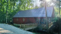 Hot Tub -Pet Friendly -Arcade & Corn Hole-Dock Access w/ a Canoe & Paddle Board