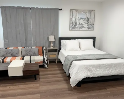 Charming studio in welcoming Glendora with AC, WiFi & full kitchen Hotels in Glendora