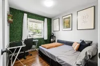 REMODELED Home, KING Beds, FAST WiFi