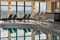 Four Points by Sheraton Munich Arabellapark - Pools