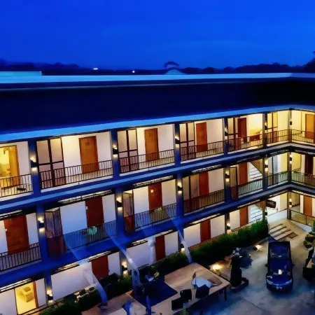 Must Come Boutique Hotel Отели в г. Пхрэ