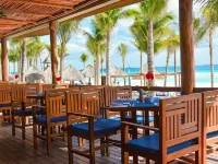 Hotel NYX Cancun Hotels in der Nähe von Langosta Strand