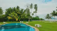 Langkah Syabas Beach Resort - Bãi biển