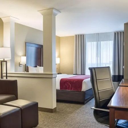 Comfort Suites Medical Center