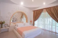 บ้านอ้อมกอดขุนเขา - 4 ดาว