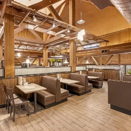 Best Western Plus Inn at the Vines