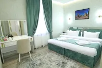 The Afrosiyob Hotel - Pools