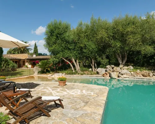 Holiday House for 6 Persons, with Swimming Pool Hotels in Búger