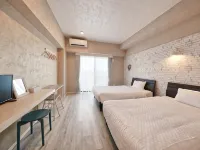 Hotel 385 - พร้อมระเบียง