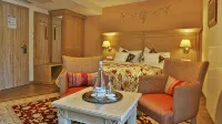 Hotel Rebstock - วิวภูเขา