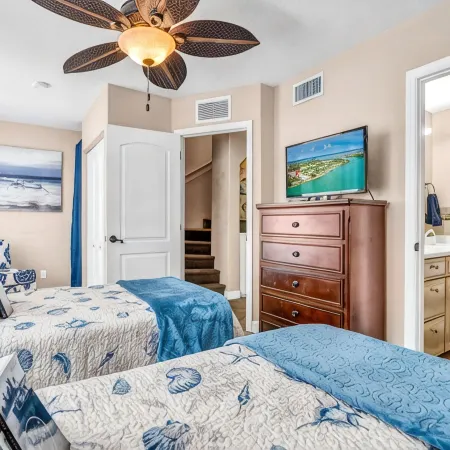 Book Any Day of the Week! Elevator~Tiki Bar~Boat Slip! Moon Deck/Pool~Gulf Front