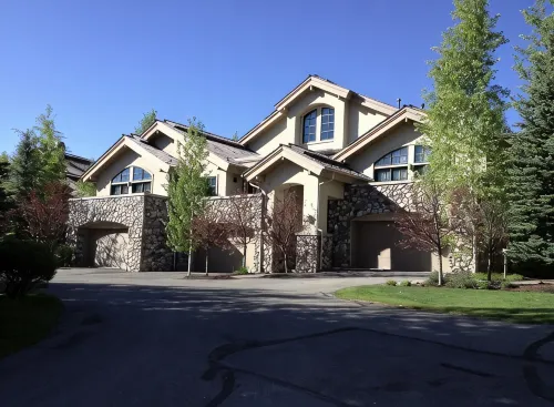Beautiful Sun Valley - Elkhorn Townhome. 3 Bedroom, 3.5 Baths, Private Hot Tub. - Wi-Fi
