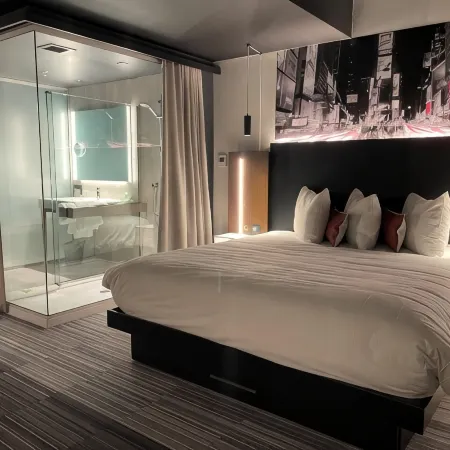 Grand Times Hotel Laval - Centropolis