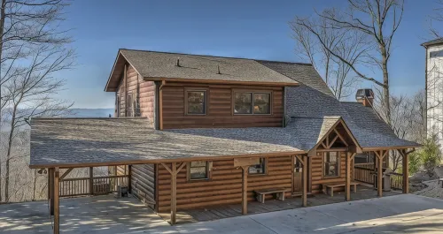 Beautiful, private, Blue Ridge, GA cabin with incredible views. - 샬레 호텔