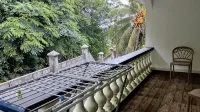 Dovass Apartment Seychelles - parkir