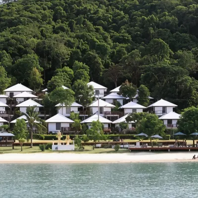Samed Cliff Resort Hotels near Noina Bay