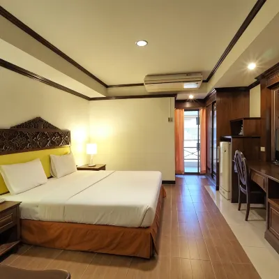جولدين فيلا Hotels near البلدة القديمة