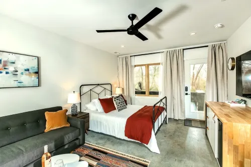 Cozy Comfortable Asheville Couple's Getaway - Bungalows