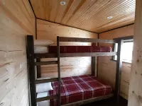 Deer Creek Pony Express Cabin Hotels in Converse County