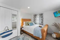 Jax Bch Home 3/2 w/Pets - 2-Star
