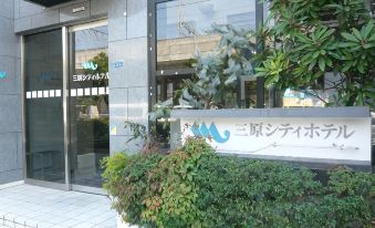 Mihara City Hotel