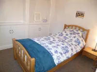 Modern Townhouse In The Heart Of Historic Beverley