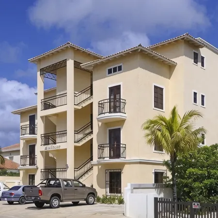 Best Beachfront Location. Spectacular ocean view. Luxury accommodations.