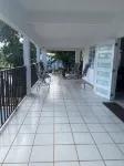 The Ohio House: 4 Bedroom Beachfront Retreat - Homestays