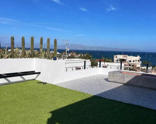 Modern, Clean & Airy Beach Retreat with Pool and Rooftop Ocean Views Hotels in El Sargento