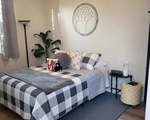 Casita MenifeeCozy and private 1 bedroom Casita, couple or solo traveler Hotels in Menifee