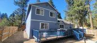 DOWNTIME: 4BR/3BA Lake Retreat w/ Sports Court, Near Snow and Lake Adventures - 2-Star